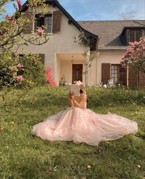 aurora aesthetic sleeping beauty Tulle Evening Gown, Fairytale Aesthetic, Princess Core, Pink Prom Dress, Misty Rose, Pink Prom, Book Character, Special Occasion Dress, Princess Aesthetic