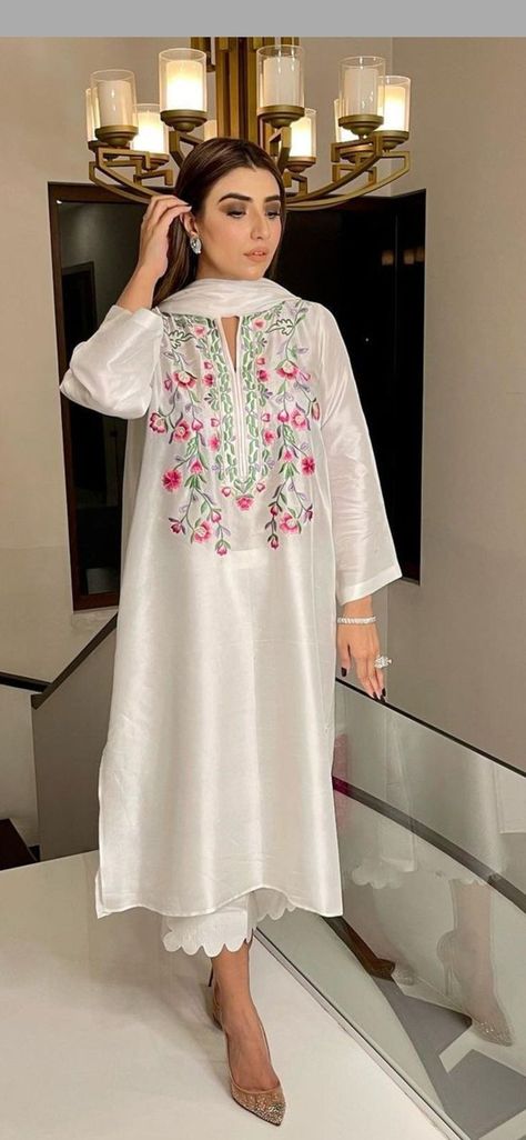 Latest Salwar Suit Designs 2024, Summer Pakistani Outfits, Pakistani Suits Casual Simple, Pakistani Suits Casual Summer, Pakistani Fashion Casual Kurta Designs, Pakistani Dresses Casual Summer, Simple Pakistani Suit, Pakistani Suit Pattern, Simple Pakistani Suits