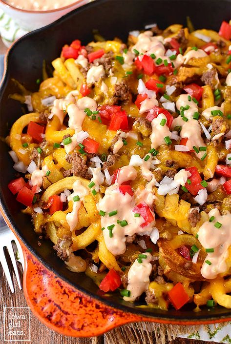 Gluten Free Ground Beef Recipes, Special Sauce Recipe, Cheeseburger Fries, Crockpot Casseroles, Stews And Soups, Cheeseburger Recipe, Homemade French Fries, Ground Beef Dishes, Iowa Girl Eats