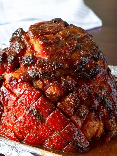 Ham For Thanksgiving, Ham With Brown Sugar Glaze, Spicy Ham, Brown Sugar Ham, Sweet Glaze, Thanksgiving Recipe, Brown Sugar Glaze, Sugar Glaze, Baked Ham