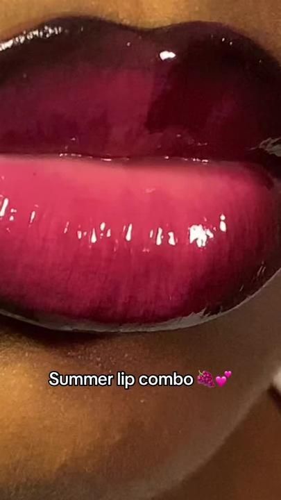 Lip Combos With Black Liner, How To Do Black Lip Liner, Lip Lining Black Women, Lip Color For Dark Skin Women, Black Pink Lip Combo, Lip Combos For Dark Skin Black Women, Pink Lipstick Combo, Pink And Black Lip Combo, Black Girls Lip Combo