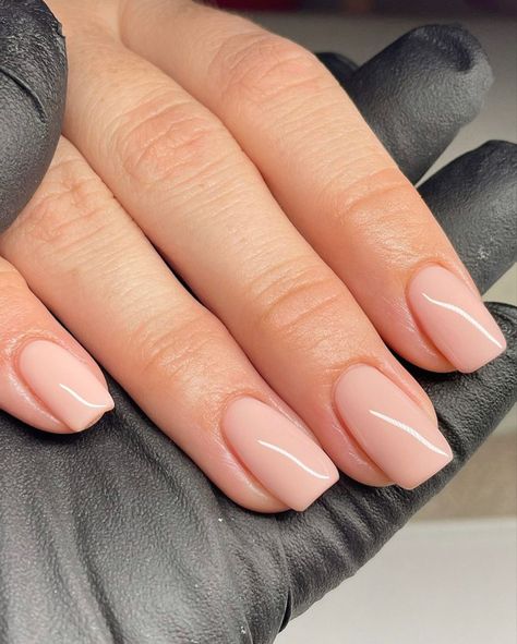 Short Gel Nails Clean Look, Squarvole Nails, Nude Nails Gel Short, Simple Acrylic Nails Squoval, Plain Neutral Nails, Square Rounded Acrylic Nails, Simple Real Nails, Nude Nails Squoval, Nude Square Nails Short