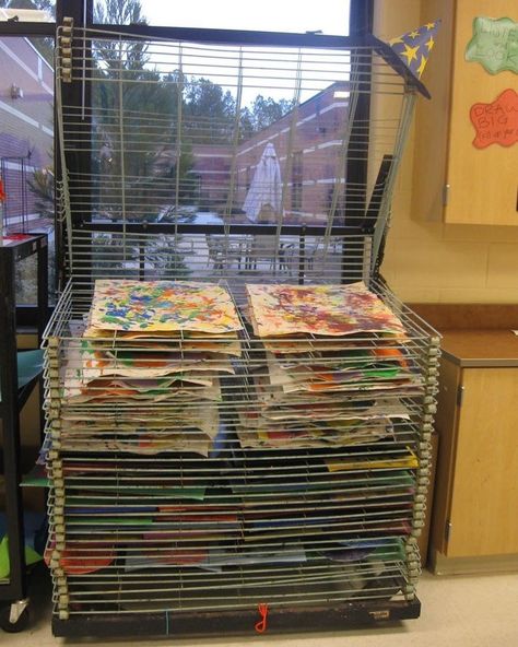 An art drying rack used in elementary schools. Painting Rack, Art Drying Rack, Type Of Painting, Paint Rack, Elementary School Art, Mom Show, School Painting, 2000s Nostalgia, Saved By The Bell