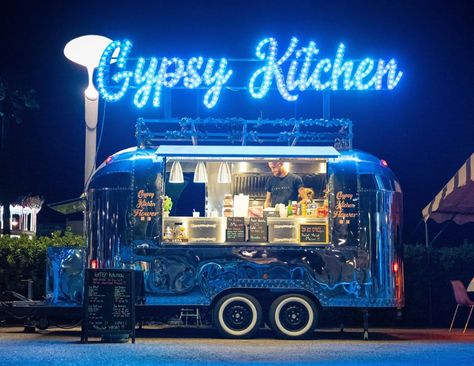 Food Truck Ideas, Foodtrucks Ideas, Coffee Food Truck, Food Stall Design, Food Truck Menu, Truck Names, Truck Festival, Food Van, Best Food Trucks