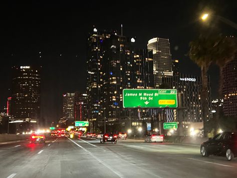 City Of Angels Aesthetic, Los Angeles At Night, Living In Los Angeles, Los Angeles Aesthetic, Places In Usa, Cali Life, California Love, City Of Angels, California Dreamin'