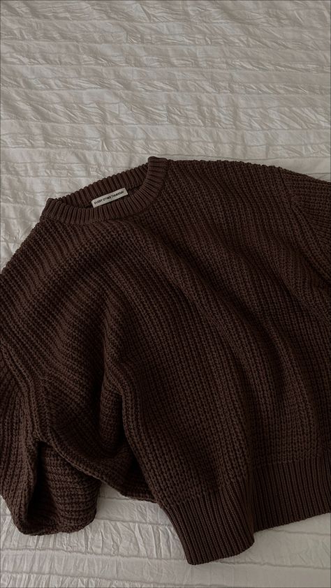 @efkerg Knit Brown Sweater, Man Knitting Sweater, Man Sweater Outfits, Knitted Mens Sweater, Brown Sweater Outfit Aesthetic, Sweater Men Outfit, Knitted Sweaters Men, Every Other Thursday, Brown Clothes