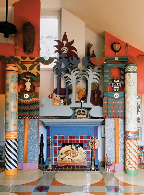 See the Most Radical Postmodern Interiors from Around the World - Galerie Postmodern Interior, 1990s House, Arty Home, Charles Moore, Postmodern Architecture, Post Modernism, 20th Century Architecture, Moore House, Michael Graves