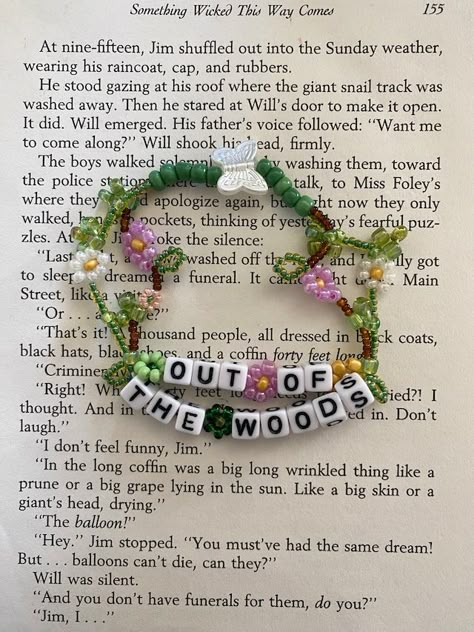 autumninthewoodss - Etsy Beads With Letters, Letter Beads Bracelet, Beaded Bracelets Letters, Letter Beads Ideas, Word Bracelets, Braclets Ideas Beaded Aesthetic, Cute Flower-shaped Beaded Bracelets For Friendship, Letter Bracelets, Flower-shaped Friendship Bracelets With Letter Beads