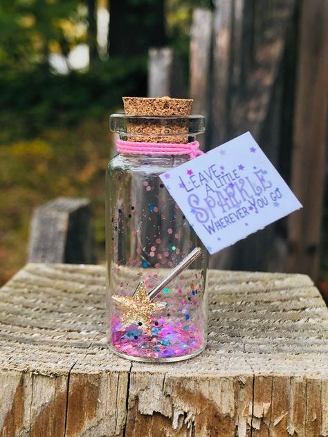 Potions Party, Fairy Gift Ideas, Fairy Theme Party, Fe Gifts, Unique Gifts For Girls, Fish Extender Gifts, Crochet Jewellery, Fish Extender, Fairy Jars