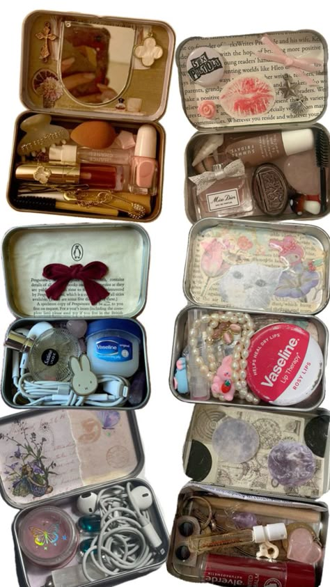 Tin Wallet, Wallet Inspiration, Mint Tin Crafts, Tin Crafts, Altoid Tin, Altoids Tins, Mint Tins, Inside My Bag, Tanah Liat