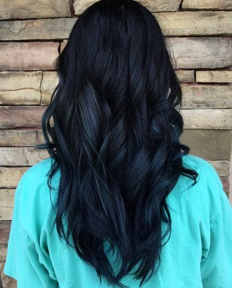 16 Stunning Midnight Blue Hair Colors to See in 2019 #blueishblackhair Midnight Blue Hair Color, Midnight Blue Hair Dye, Midnight Blue Hair, Blond Rose, Blue Black Hair Color, Blue Hair Color, Navy Blue Hair, Dyed Hair Blue, Blue Black Hair