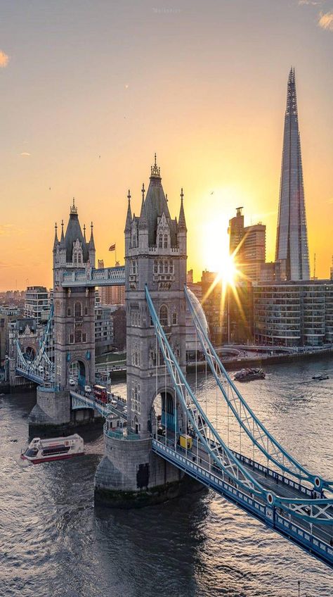 London City View, London Dreams, Earth Pictures, Tower Bridge London, London Aesthetic, London Skyline, Pretty Landscapes, City Of London, Destination Voyage