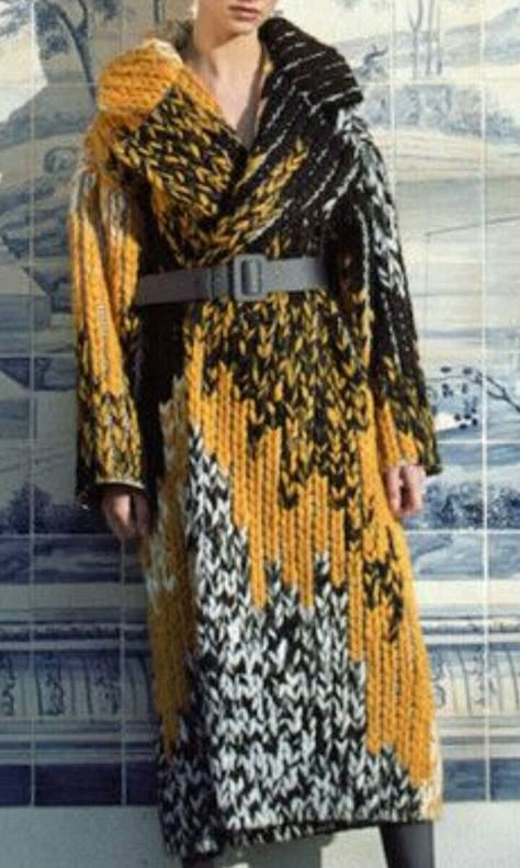 Urban Outfitters Outfit, Clothes For Women In 20's, Clothes For Women In 30's, Urban Outfitters Style, Amazing Crochet, Super Outfit, Urban Outfitters Clothes, Knitwear Fashion, Knitted Coat