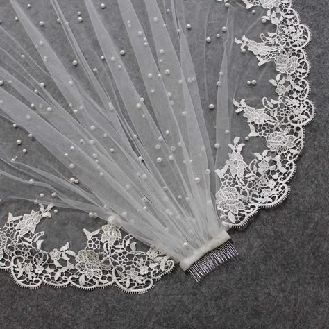 Wedding Veil Styles, Simple Veil, Wedding Veils Short, Lace Veils Bridal, Wedding Accessories For Bride, Veil Styles, Pearl Veil, Short Veil, Wedding Bridal Veils