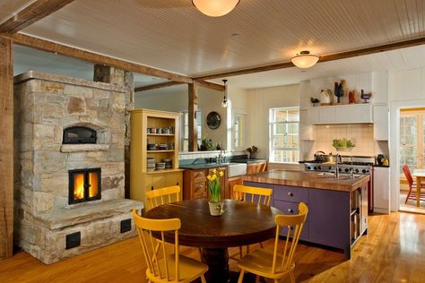 Kitchen Fireplace Kitchen Fireplaces, Kitchen With Fireplace, Masonry Heater, Living Room Furniture Ideas, Kitchen New York, Farmhouse Style Living Room, Interior Design Gallery, French Farmhouse Decor, Room Furniture Ideas