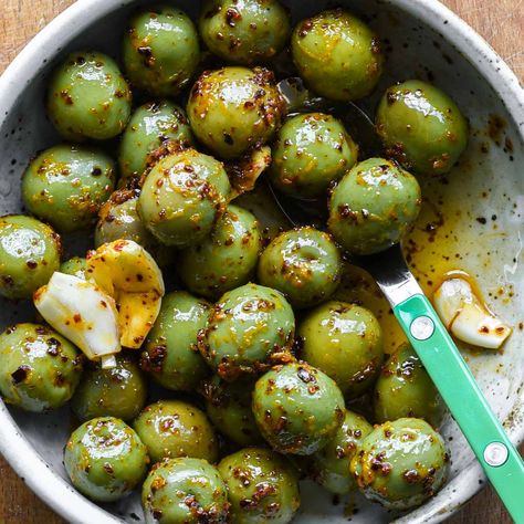 Marinated Green Olives Marinated Green Olives, Green Olive Appetizer Ideas, Nut Free Pesto, Gingerbread Competition, Olive Appetizer, Miso Chicken, Olive Brine, Olive Oil Bread, Cravings Recipes