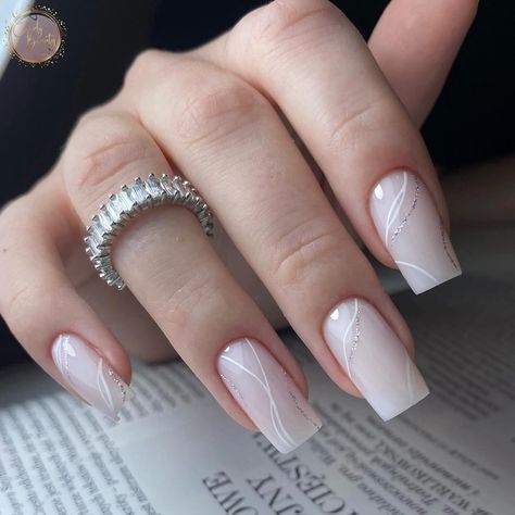 Glitter French Nails, Elegant Touch Nails, Mani Ideas, Subtle Nails, Simple Gel Nails, Cute Gel Nails, Neutral Nails, Beautiful Nail Designs, Bridal Nails