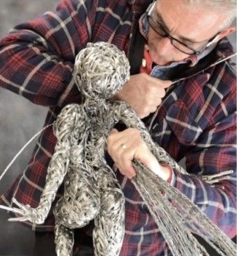 Wire Fairies, Robin Wight, Chicken Wire Sculpture, Fairy Sculpture, Chicken Wire Art, Fantasy Wire, Chicken Wire Crafts, Wire Fairy, Wire Art Sculpture