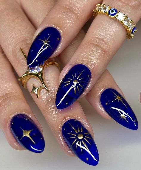 Old Hollywood Inspired Nails, Moon Acrylic Nail Designs, Ravenclaw Nails Acrylic, Velaris Inspired Nails, Dark Blue Celestial Nails, Shadow And Bone Nails, Lapis Lazuli Nails, Gold And Blue Nails Design, Wizard Nails