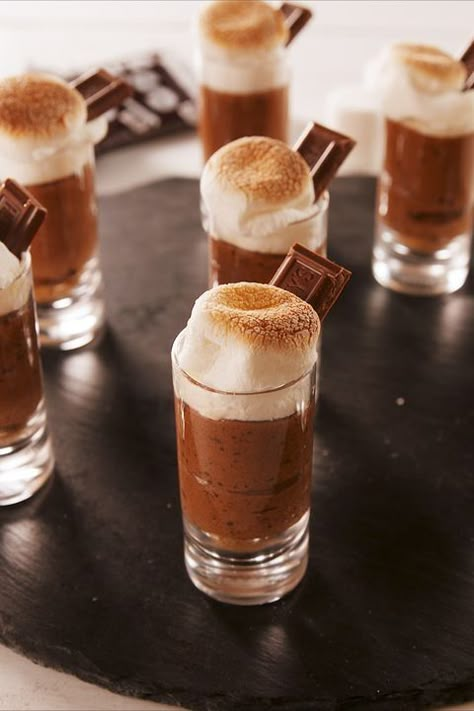 Smores Pudding, Homemade Jello, Best Jello Shots, Dessert Shooters, Pudding Shots, Food Shots, Jello Shot Recipes, Jello Shot, Halloween Appetizers