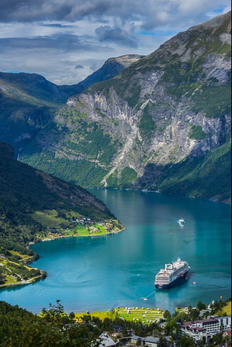 Geirangerfjord in Norway Beautiful Norway, Norway Fjords, Nordland, Visit Norway, Norway Travel, Voyage Europe, Alam Yang Indah, Beautiful Places In The World, Most Beautiful Places