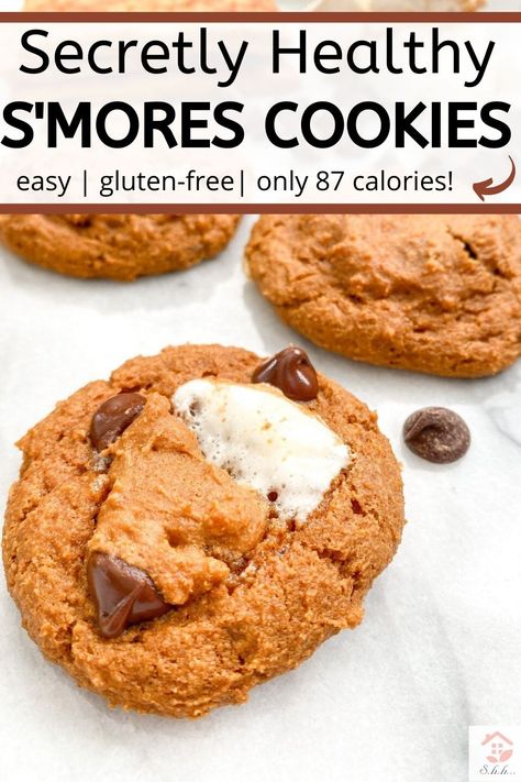 These Protein Collagen S’more Cookies are flourless and can easily be made gluten-free! You only need a few simple ingredients to make this healthy cookie recipe and it’s perfect for summertime! These cookies are stuffed with chocolate chips and healthy marshmallows. They’re made with collagen for the best chewy texture! You woon’t want to miss out on these homemade graham cracker s’mores cookies! #healthycookies #smores Healthy Smores, Healthy Marshmallow Recipe, Healthy Marshmallows, Cracker Chocolate, Healthy Cookie Recipe, Classic Brownies Recipe, Homemade Graham Cracker, Grill Dessert, Graham Cracker Recipes