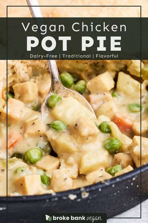 Vegan Chicken Pot Pie Recipes, Healthy Vegetarian Comfort Food, Vegan Pies Savoury, Vegetarian Chicken Pot Pie, Vegan Chicken Pot Pie, Vegan Pot Pie, Vegan Casseroles, Vegan Whole Food, Vegan Pot Pies