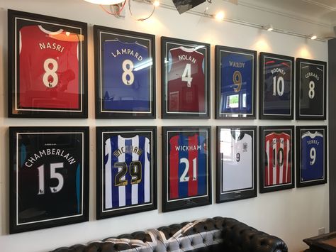 Sports Memorabilia Room, Sports Memorabilia Display, Soccer Room, Soccer Decor, Football Bedroom, Football Rooms, Minecraft Basement, Memorabilia Display, Jersey Display