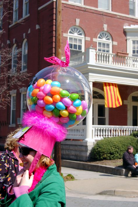 Bubblegum Dispenser Hat | 2008 Easter Parade Fan District; R… | Flickr Easter Hat Parade Ideas, Easter Bonnets For Boys, Easter Bonnet Competition, Easter Bonnet Parade, Easter Hat Ideas, Easter Bonnet Ideas, Easter Hat Parade, Easter Bonnets, Crazy Hat