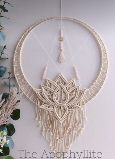 Macrame Sun Tutorial, Macrame Dreamcatcher Diy, Macrame Mandala Tutorial, Macrame Wall Hanging Tutorial, Dream Catcher Decor, Macrame Thread, Free Macrame Patterns, Macrame Mandala, Macrame Dream Catcher