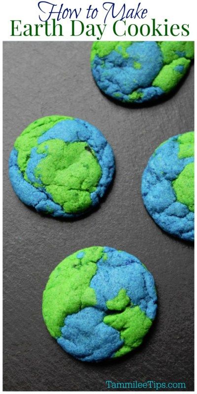 Earth Day Cookies, How To Make Earth, Red Heart Cookies, Recycle Preschool, Green Cookies, Earth Day Projects, Sugar Cookie Mix, Earth Day Crafts, Science Party