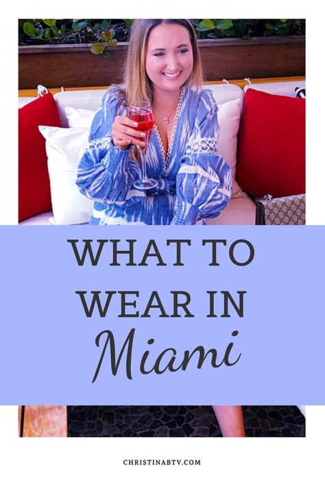 What to wear in Miami - Miami fashion and travel. #fashion #fashiontips #miami #miamifashion #summerfashion #summer #fashionadvice Low Cut Blouses, Perfect Swimsuit, Miami Fashion, How To Wear Scarves, Rooftop Bar, Travel Fashion, Miami Florida, Classic Outfits, Instagram Likes