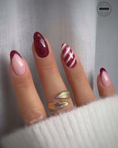 Candy Cane Nails, Christmas Gel Nails, Her Nails, Christmas Nails Acrylic, Festival Nails, Xmas Nails, Chic Nails, Nail Polishes, Holiday Nails