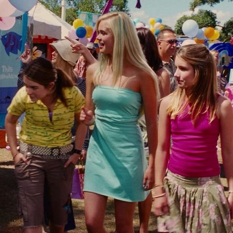 Aquamarine Halloween Costume, Aquamarine Halloween, Aquamarine Costume, 2000s Romcoms, Aquamarine Party, Greece Movie, Aquamarine Aesthetic, The Last Splash, Aya Core