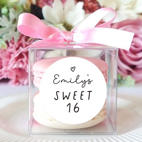 10 Sets of sweet 16 birthday favors clear macaron box ribbon label set, personalized sweet 16, sweet sixteen, 16th birthday by CookieboxStore on Etsy Sweet 16 Treat Bags, Sweet 16 Party Favors Ideas, Party Favors Sweet 16, Macarons Easy, Sweet Sixteen Party Favors, Macaron Packaging, Sweet Sixteen Favors, Sweet 16 Party Favors, Ribbon Label