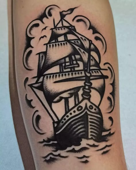 Traditional Nautical Tattoo, Traditional Sailor Tattoos, Ship Tattoo Sleeves, Traditional Ship Tattoo, Cloud Tattoo Sleeve, Pirate Ship Tattoo, Traditional Tattoo Drawings, Sailor Tattoos, Pirate Tattoo