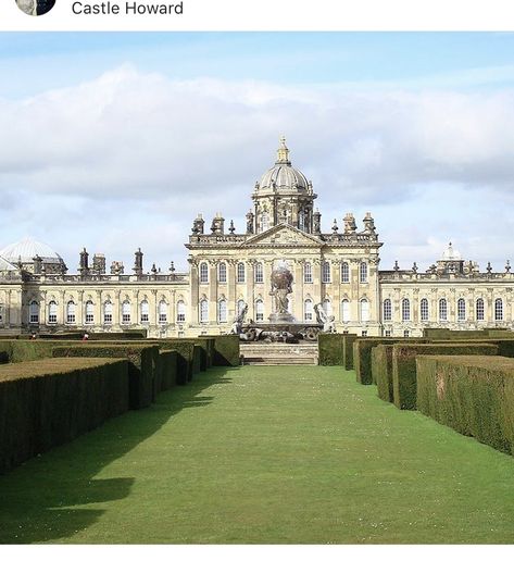 Best Places In Portugal, Lyme Park, British Homes, Castle Howard, Places In Portugal, English Castles, English Country Decor, Baroque Architecture, Yorkshire Dales