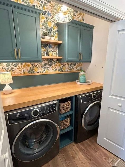 Small Laundry Room Makeover, Dream Laundry Room, Laundry Room Closet, Laundry Room Layouts, Laundry Room Renovation, Laundry Room Inspiration, Laundry Room Remodel, Laundry Decor, Laundry Room Diy