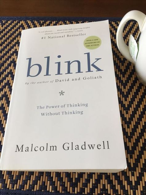 Jenta-Reads Community Library | Here are  7 Lessons from "Blink: The Power of Thinking Without Thinking" by Malcolm Gladwell | Facebook Malcom Gladwell, X Tattoos, Power Of Thinking, Beautiful Moon Pictures, X Photography, Malcolm Gladwell, Empowering Books, Reading Is Fundamental, Books Recommended