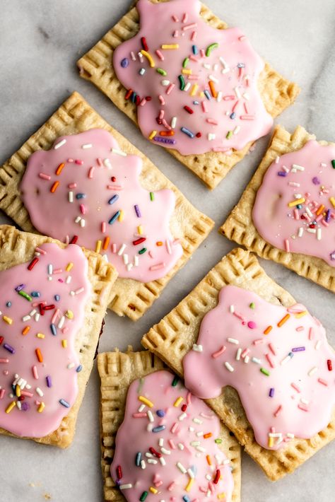 Strawberry Spread, Strawberry Pop Tarts, Homemade Pop Tarts, Strawberry Pop, Strawberry Pop Tart, Strawberry Filling, Never Go Back, Pop Tarts, Baked Goods