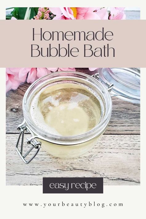 Bubble Bath Diy Recipes, Diy Bubble Bath Recipe, Bubble Bath Recipe, Homemade Bubble Bath, Castile Soap Recipes, Diy Bubble Bath, Natural Bubble Bath, Homemade Bath Salts, Diy Home Spa