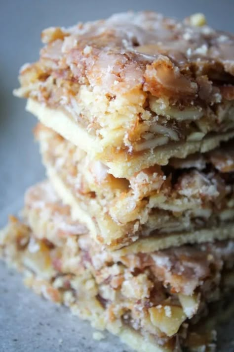 Coconut Dream Bars, Pastry Treats, Almond Desserts, Bar Desserts, Dream Bars, Bars And Squares, Almond Bars, Blondies Bars, Coconut Dream