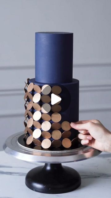 Geometric Cake Design, Disco Cake, Elegant Cake Design, Cake Design For Men, Modern Birthday Cakes, Cookie Recipes Decorating, Unique Cakes Designs, Geometric Cake, Chocolate Cake Designs