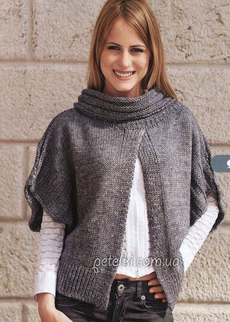 ​Unusual Poncho Pattern Poncho With Sleeves, Hand Knit Poncho, Poncho Knitting Patterns, Poncho Cardigan, Poncho Pattern, Crochet Poncho, Knitted Poncho, Knitting Inspiration, Cardigan Jacket