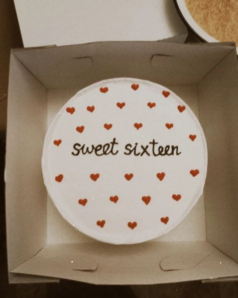 #sixteen #birthdaycake Simple Sweet Sixteen Cakes, Small Sweet 16 Birthday Cake Ideas, Number 16 Cake Sweet Sixteen, Birthday Cake Ideas Sweet 16, Sixteenth Birthday Cake Ideas, Cake Designs 16 Birthday Girl, 16 Th Birthday Cake Sweet Sixteen, Sweet 16th Cake Ideas, Birthday Cake For 16th Girl