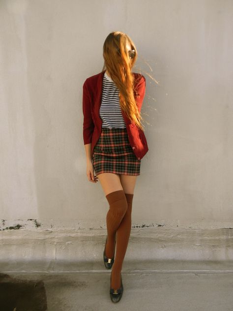 Look Plus Size, Sock Outfits, Zooey Deschanel, Outfit Trends, Long Socks, Knee Socks, Plaid Skirt, Plaid Skirts, Black Tights