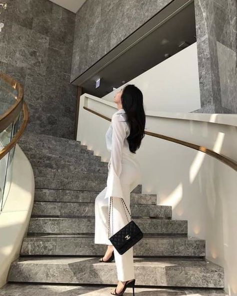 Rich Girl Aesthetic, Rich Girl Lifestyle, Rich Women, Luxury Lifestyle Dreams, Classy Aesthetic, Future Lifestyle, Dream Lifestyle, Successful Women, Xiamen