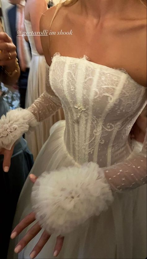 Wedding Ideas Dresses, Pretty Wedding Dresses, Dream Wedding Ideas Dresses, Future Wedding Plans, Dream Wedding Ideas, Glam Dresses, Pretty Wedding, Dress Inspo, Dream Wedding Dresses