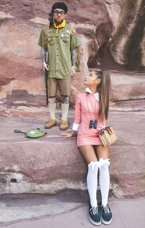 Moonrise Kingdom Ariana Grande, Couples Halloween Costume Celebrity, Ariana Grande Mac Miller Moonrise Kingdom, Moonrise Kingdom Halloween Costume, Mac Miller Halloween Costume, Ariana Grande Costume Halloween, Mac Miller Costume, Celebrity Couples Costumes, Moonrise Kingdom Costume