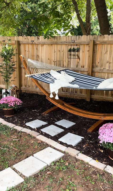 Hammock In Corner Of Yard, Diy Backyard Hammock, Outside Hammock Area, Yard Hammock Ideas, Hammock Area Backyard, Hammock On Patio, Cool Hammocks, Hammock On Deck Ideas, Hammock By Pool